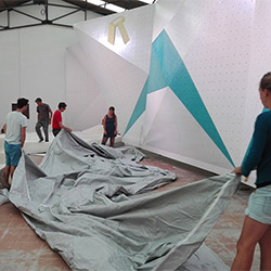 Du renfort pour mettre les tapis en place